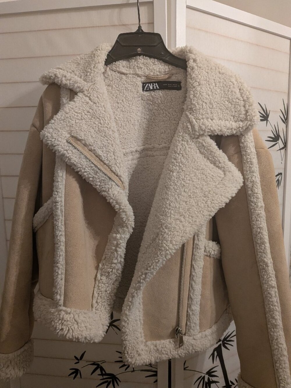 Zara Faux Shearling Moto Jacket – Tan/Beige & Cream